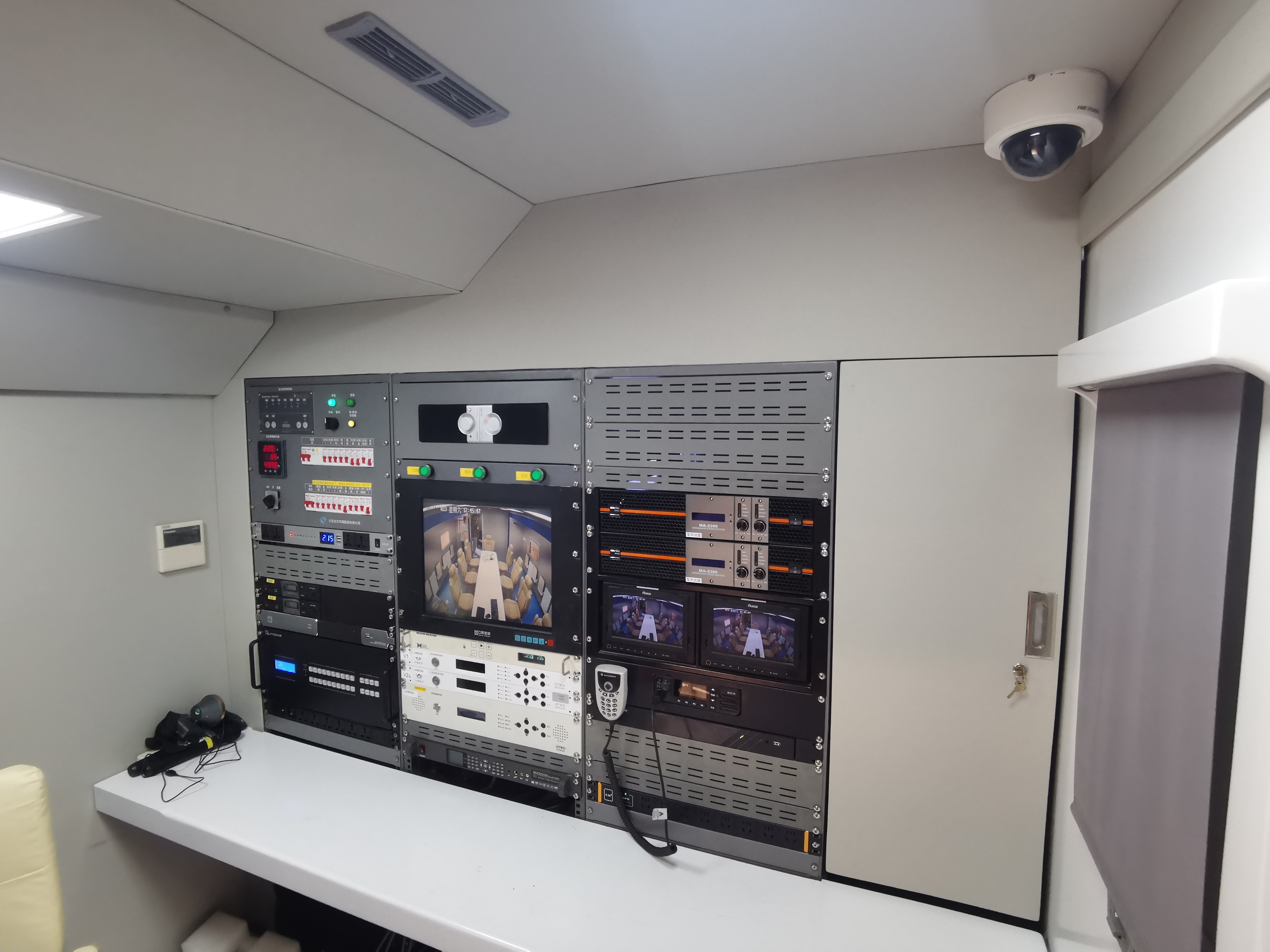 1698739776605328.jpg 1698739776605328.jpg